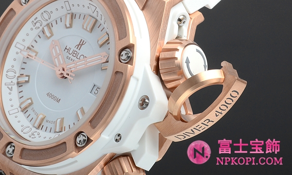 ウブロキングパワー オーシャノグラフィック４０００キングゴールド ホワイト 世界限定１００本 731.OE.2180.RW